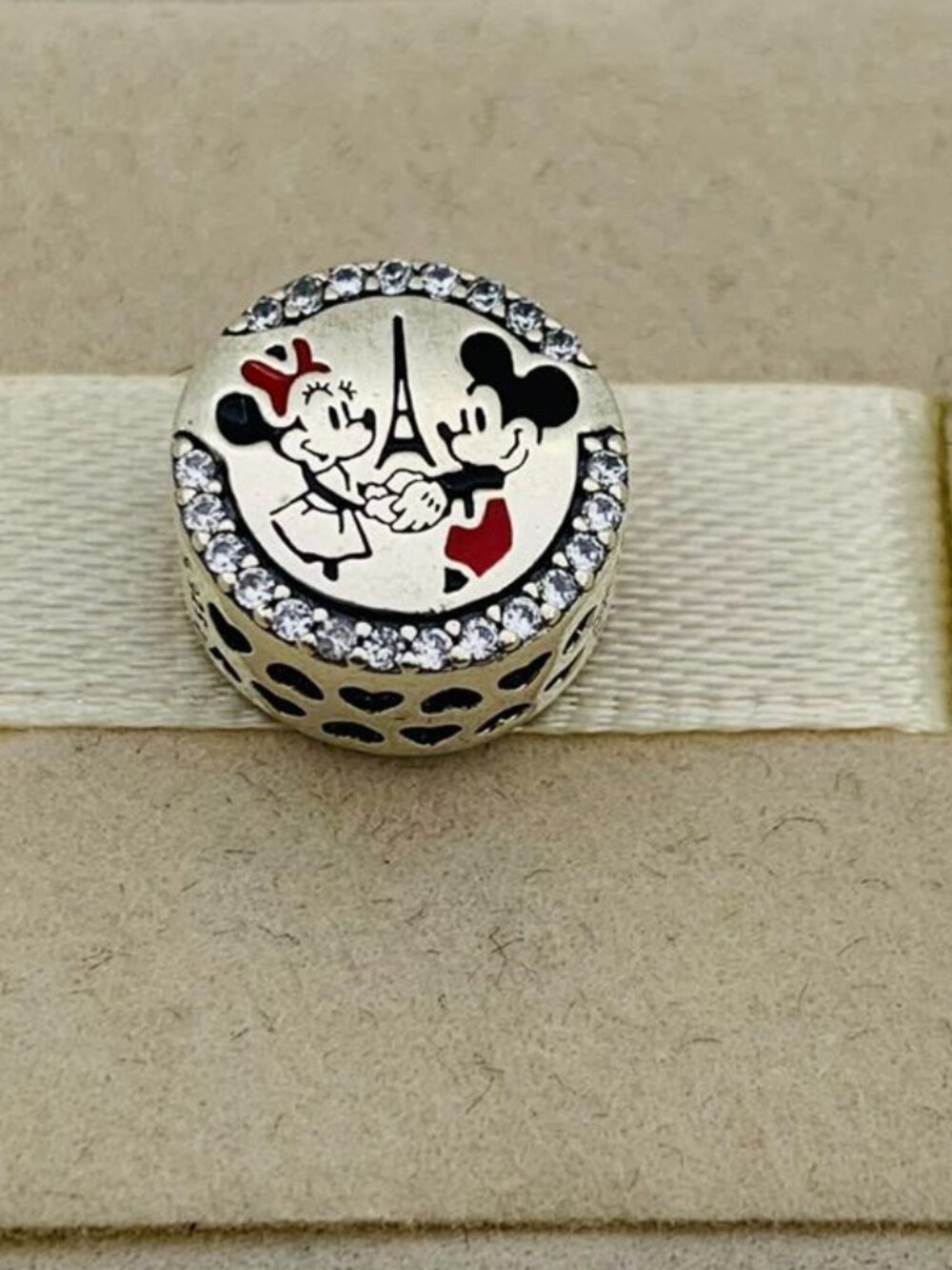 ✨🔥Pandora Disneyland Exclusive Charm
